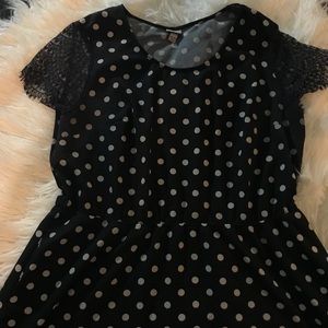 Pokes dot dress with lace sleeves